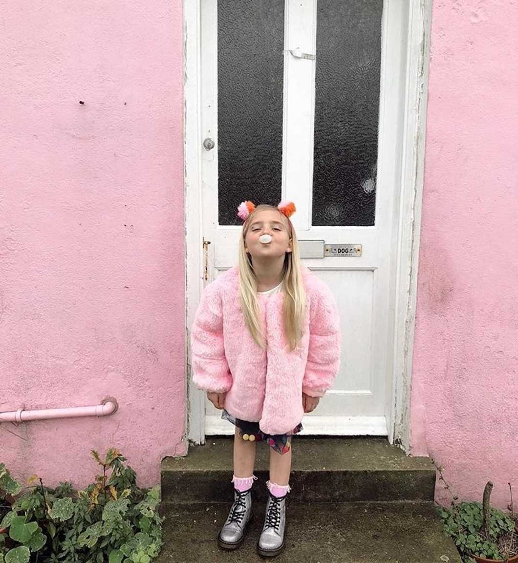 3 Major Reasons I'm Glad I Didn't Grow Up In The 'Mini Instagram Model' Era
