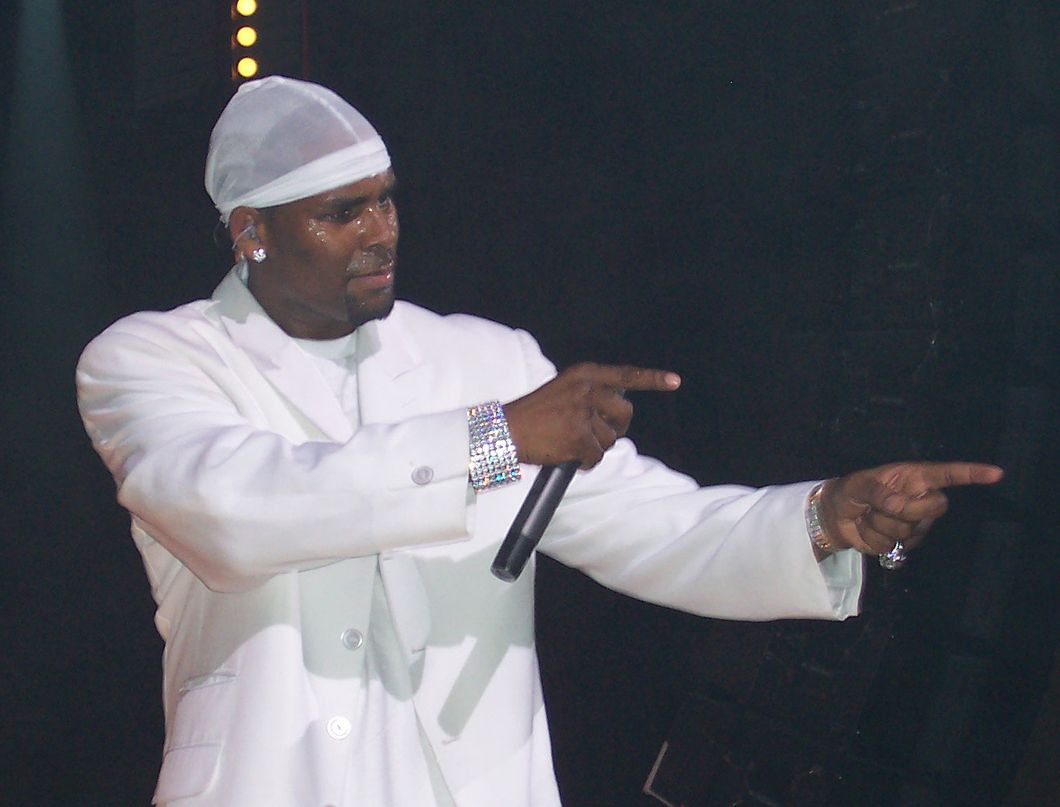 R. Kelly, The Pied Piper Of Prison, Is Dividing The Black Community