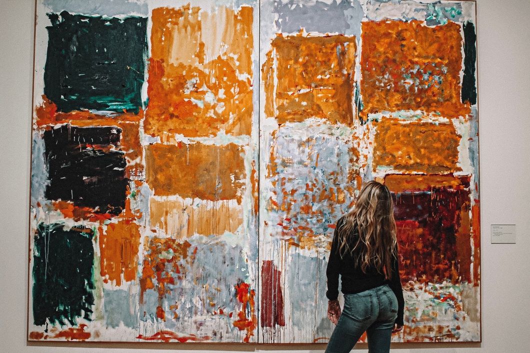 "Athens is only good for partying" and 20 other gems of the city