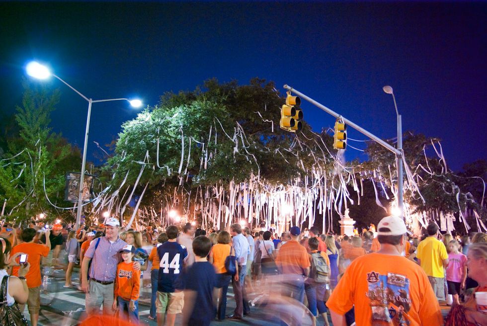 5 Auburn Traditions You Have To Carry On Before You Graduate