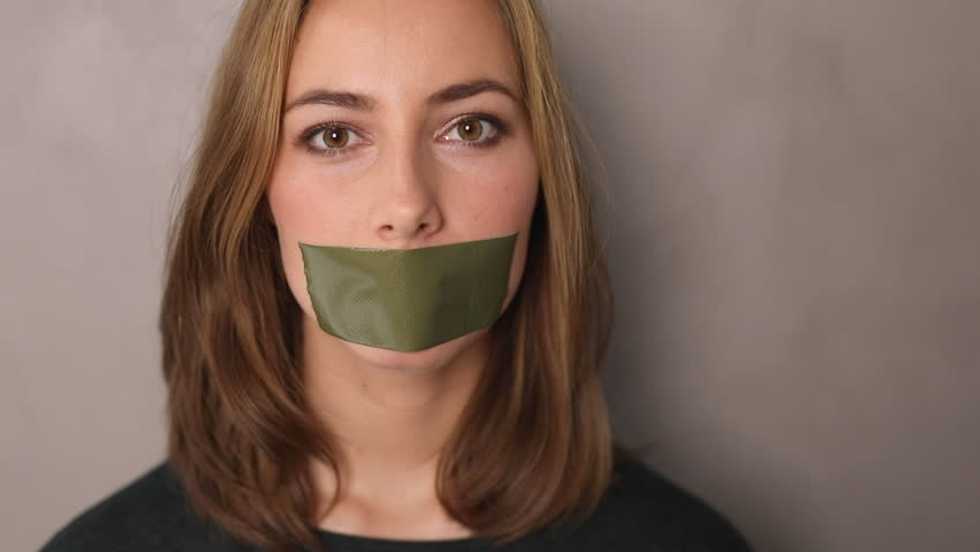 I'm That Girl Who is White and Hates Browns and Fruitcups. Living On a Liberal Campus is Terrifying.