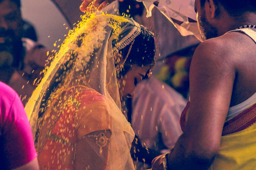 10 Highlights Of Indian Weddings That You Will Love Because Of How Much Everyone Bonds
