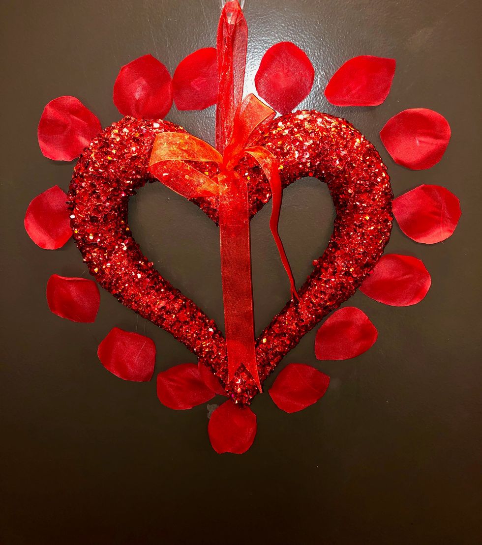 8 Ways To Enjoy Valentine's Day When You're Single