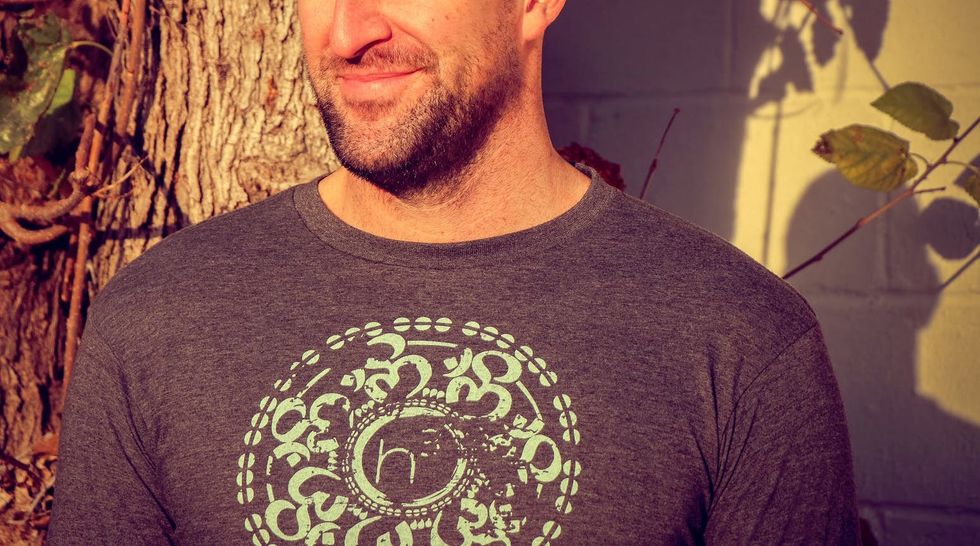 To Every Older Guy Who Enjoys Hitting On College-Aged Girls In 2019, You Can Stop Any Day Now