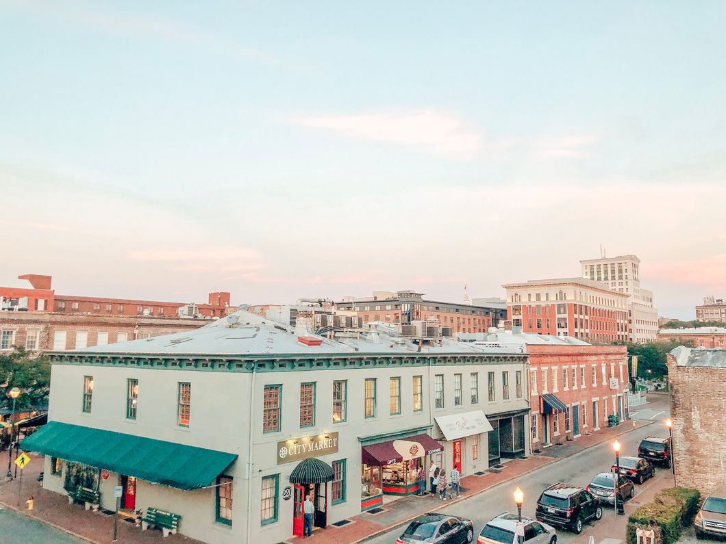 5 Places You'll Want To Instagram Your Food In Savannah