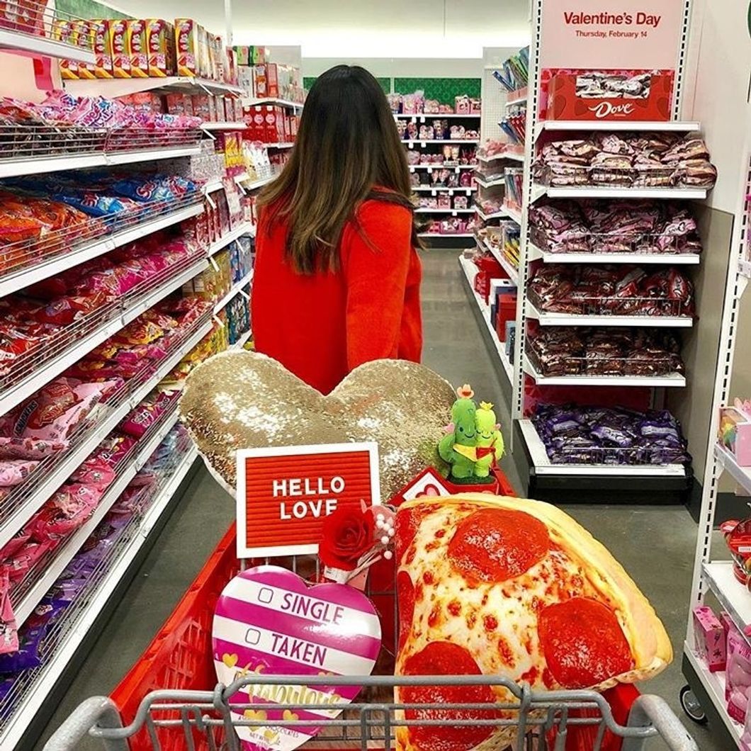5 Stores You Should Never Take Your Girlfriend To, Because You'll NEVER Get Out