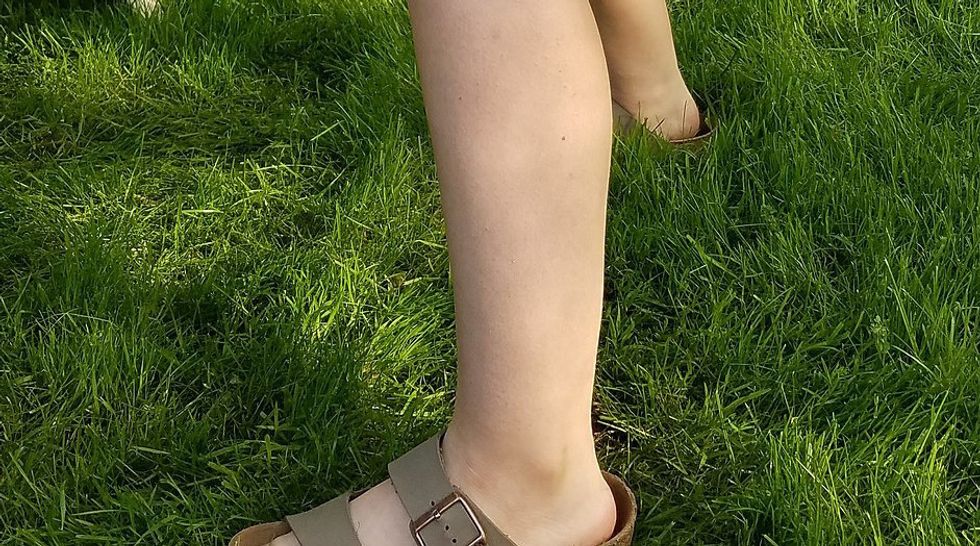 Every Girl Who’s Ever Tried On Jeans Knows Thick Calves Are Just Problematic As Thick Thighs