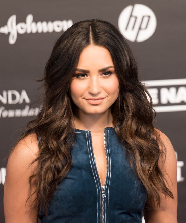 8 Things Only Die Hard Demi Lovato Fans Know