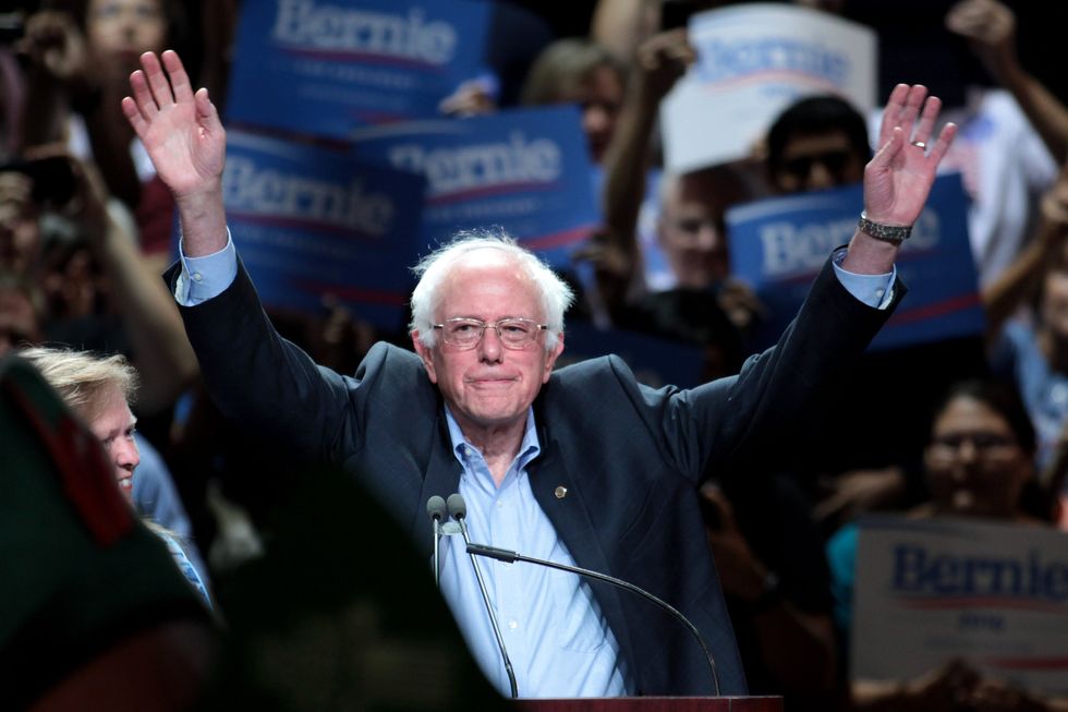 5 Reasons I'll Be Voting For Bernie Sanders...Again
