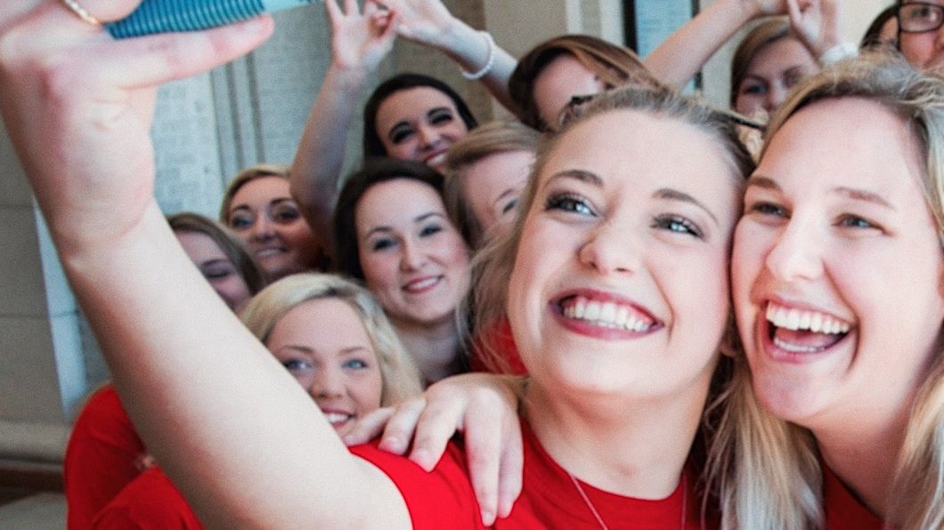 She's The Girl Who Rushed A Sorority And Found Out It's Nothing Like The Movies