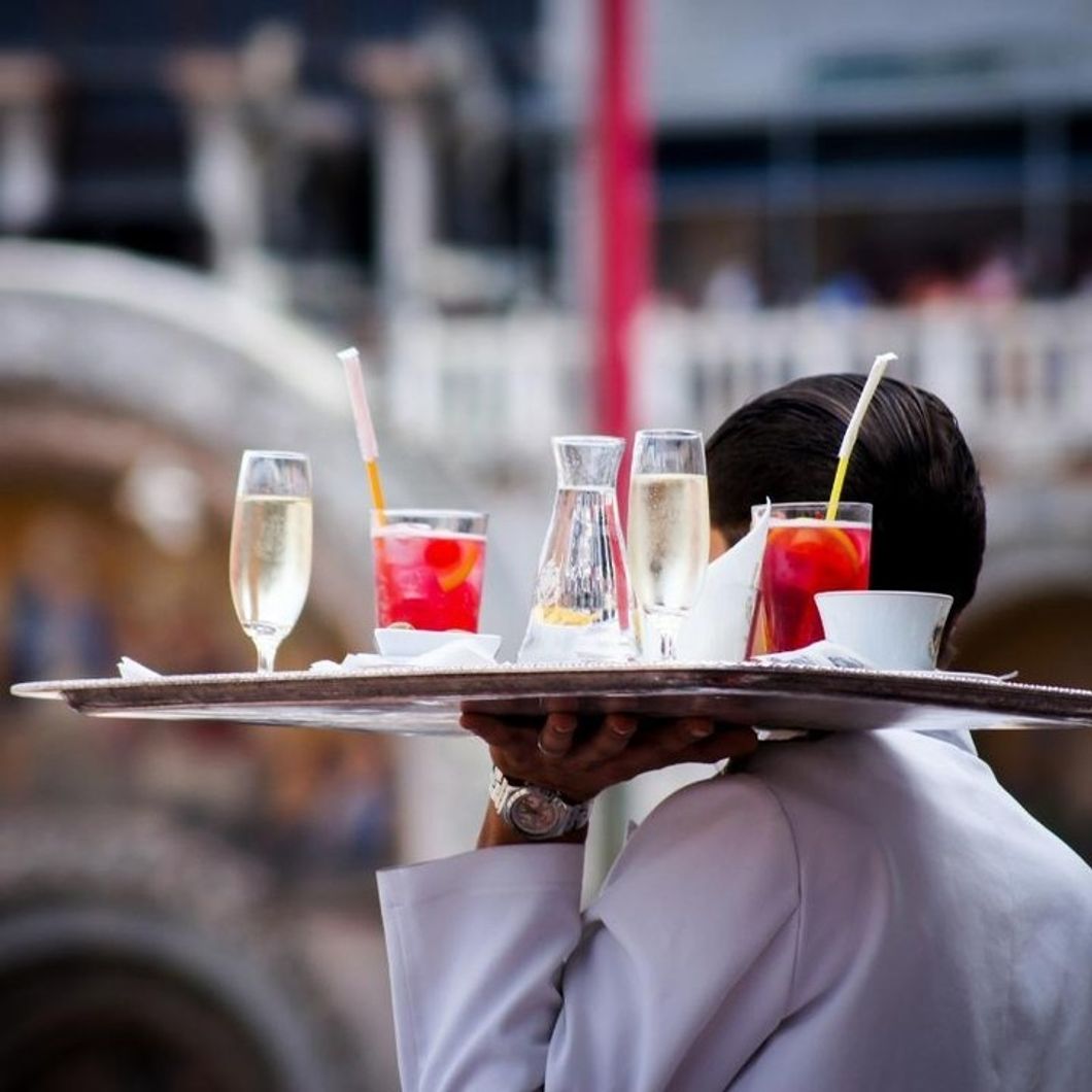 11 Common Thoughts A Fine Dining Cater Waiter May Have During Any Given Shift