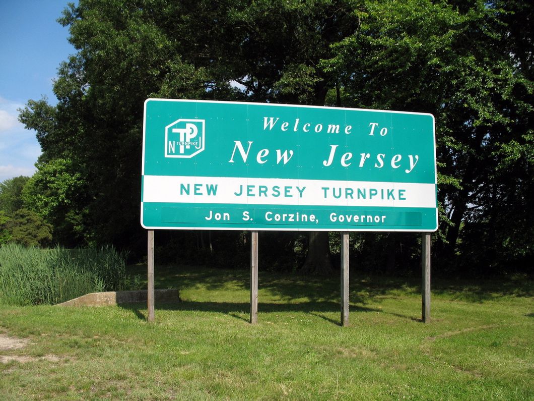 11 Signs That You Can Take The Girl Out Of Jersey, But You Can't Take The Jersey Out Of The Girl