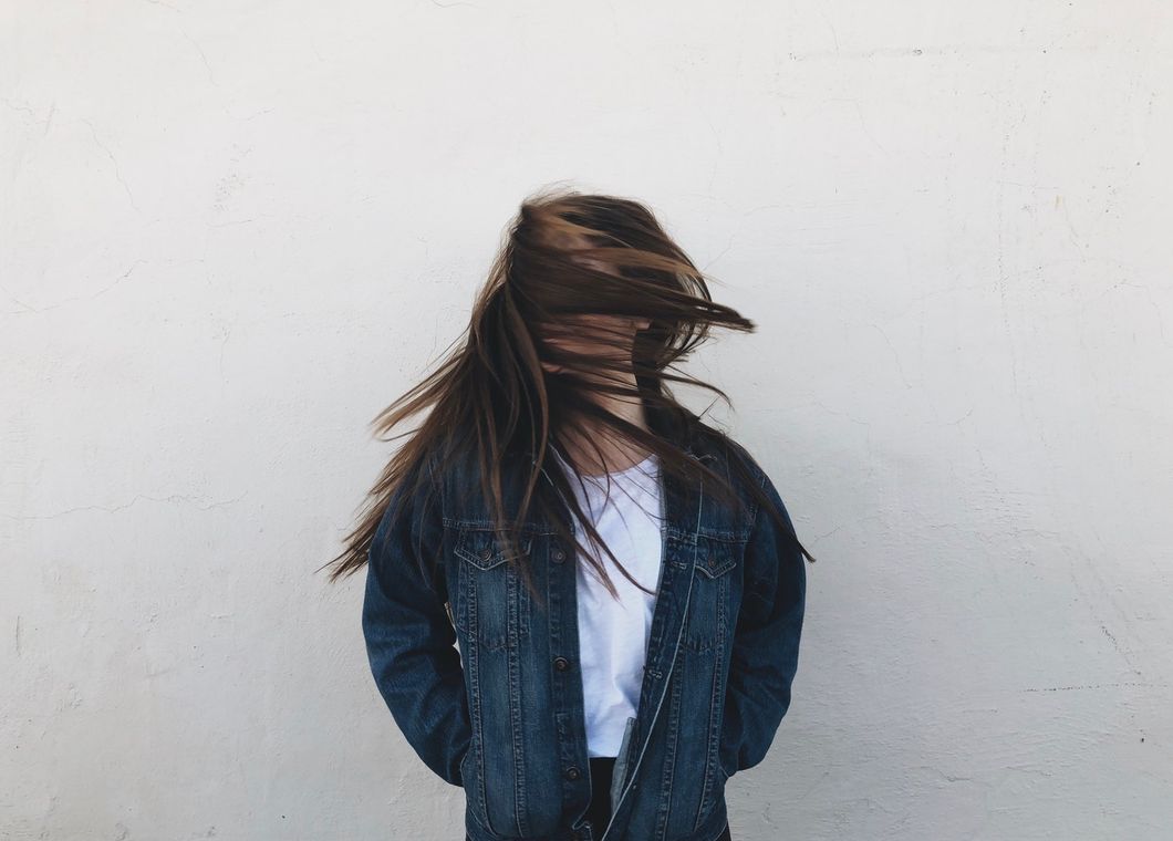 5 Ways Anxiety Is Controlling Your Life Without You Even Realizing It's Happening
