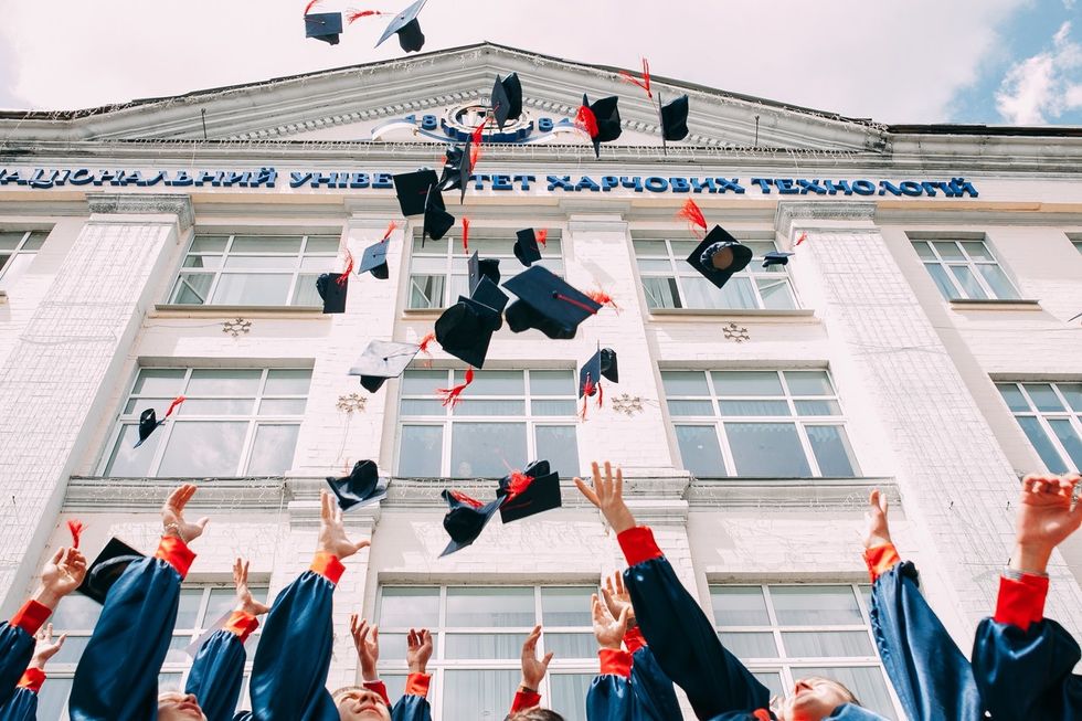 3 Things You Need To Know Before Graduating College