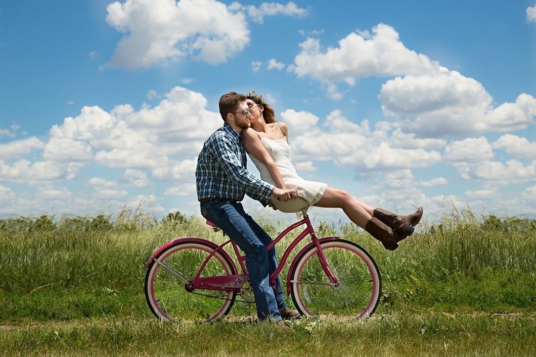 10 Date Ideas When You're Feeling That Spring Fever