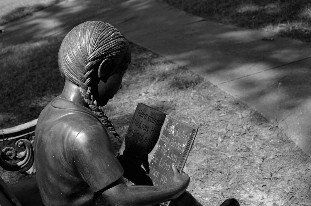 7 Poems For People Who Want To Like Poetry