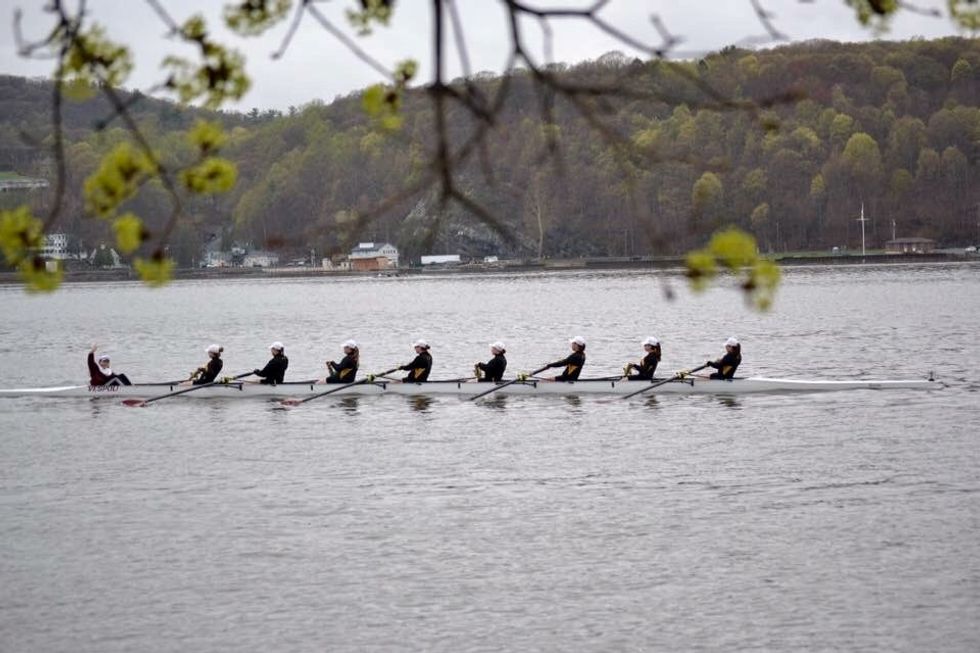 6 Things That Being on the High School Rowing Team Taught Me