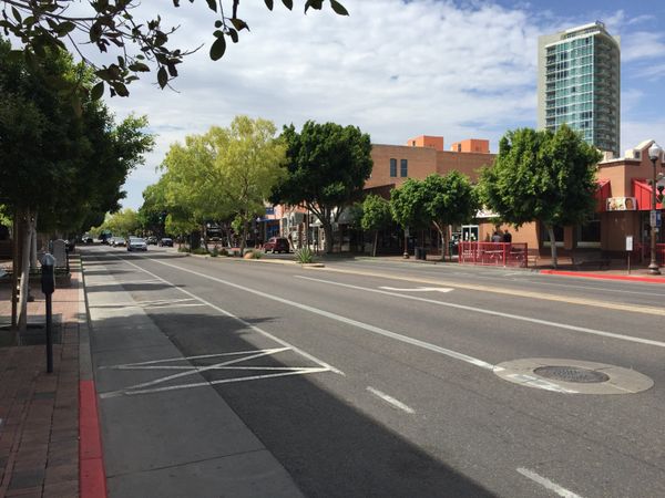 The 5 Best Places To Eat On Mill Avenue In Tempe, AZ