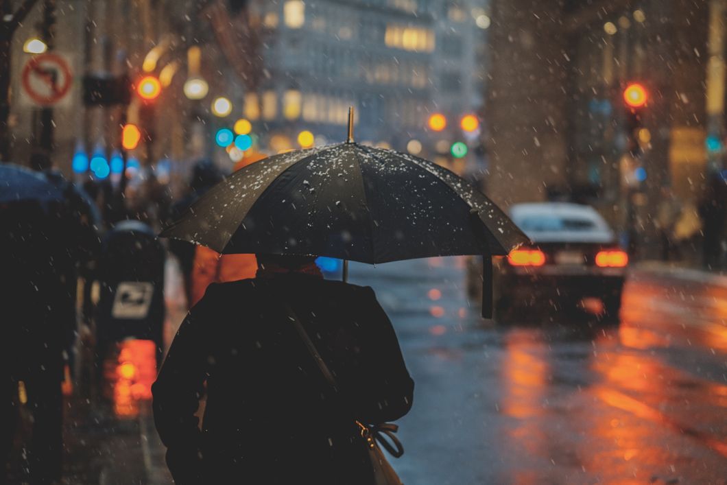 When Your Plans Get Ruined By The Weather, These Are 5 Things You Can Do Inside