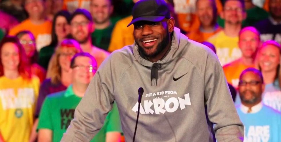 12 Celebrities That Are Giving Back To Those In Need And Making A Difference With Their Fame