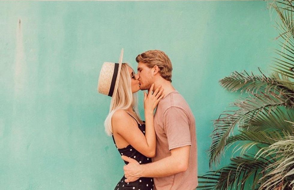 10 Signs Your First Date Will Turn Into A Second