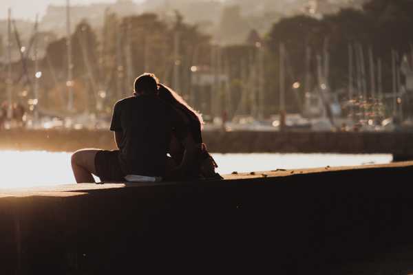 Subtle Ways You May Be Disrespecting Your Friend's Relationship