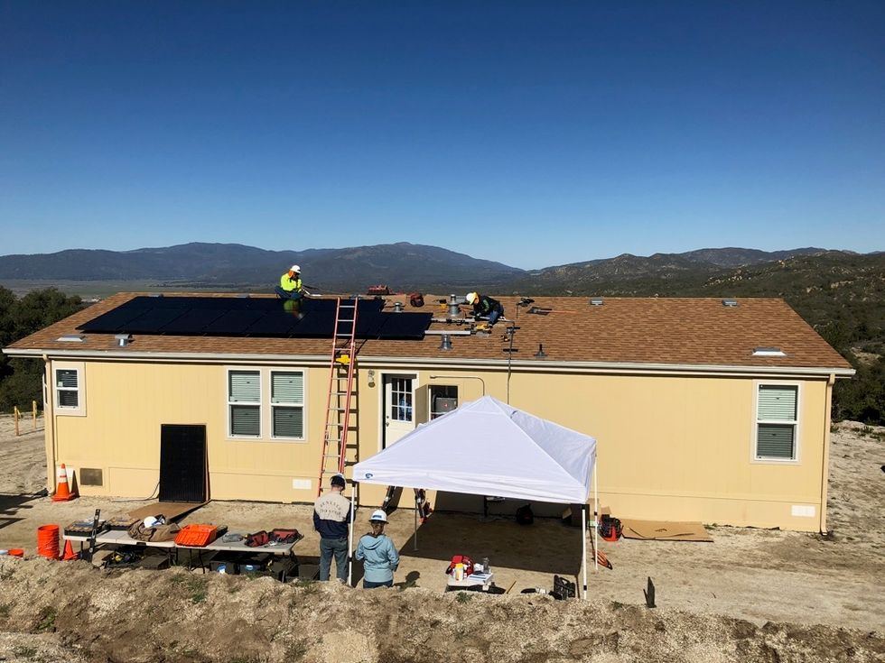 Why Every College Student Should Go On An Alternative Spring Break Trip