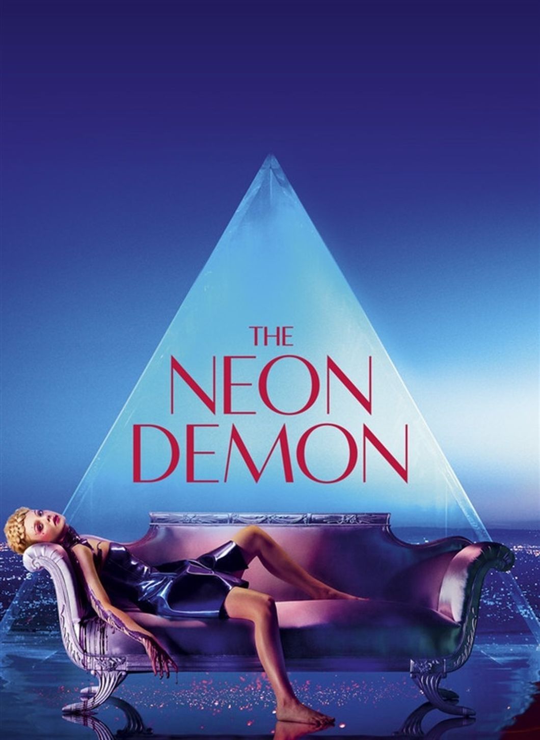 Nicolas Winding Refn's "The Neon Demon" review: ending and symbols explained