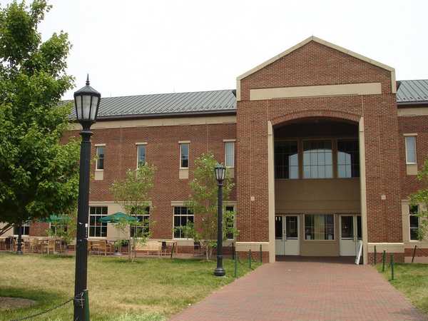 12 Things That You Learn To Appreciate About The Dining Hall After You Get Rid Of Your Meal Plan