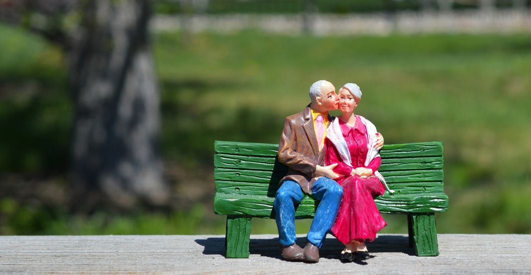 There's A Scientific Reason Why Women Tend To Outlive Men