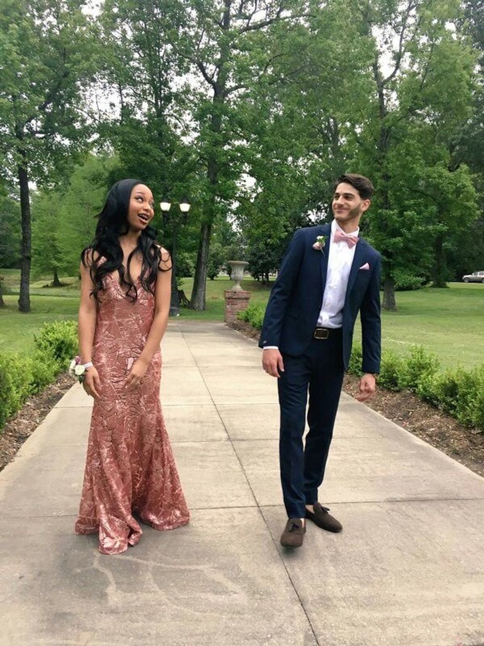 30 Things Girls Must Do Before Prom | The Odyssey Online