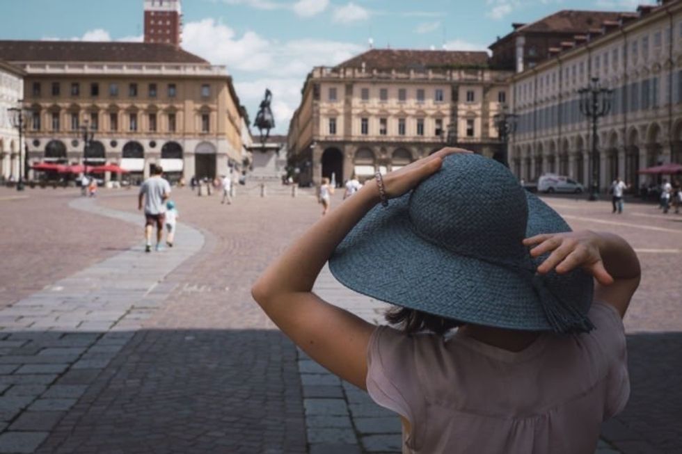 How To Stay Safe While Traveling Abroad This Summer