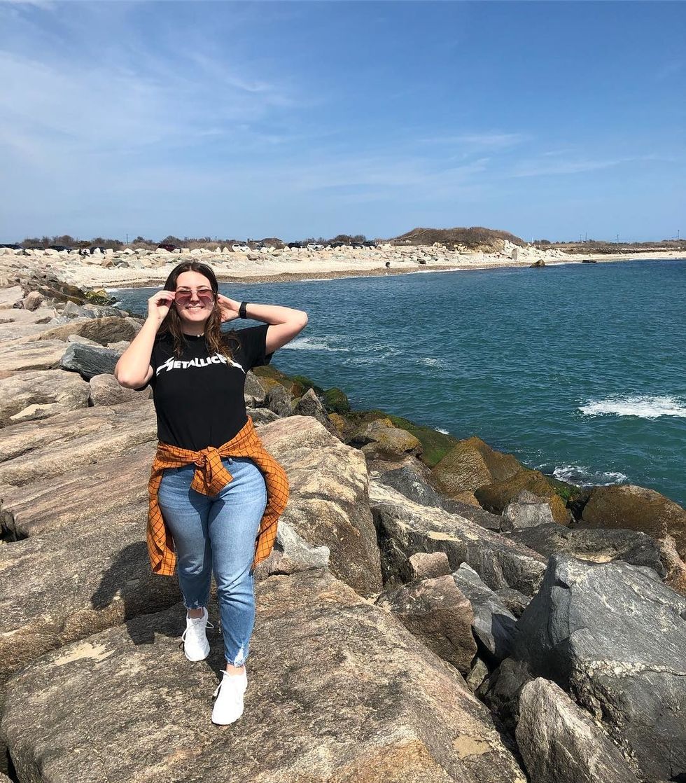 Love Me For ALL My Curves, Not Just The Curves Pop Culture Approves Of