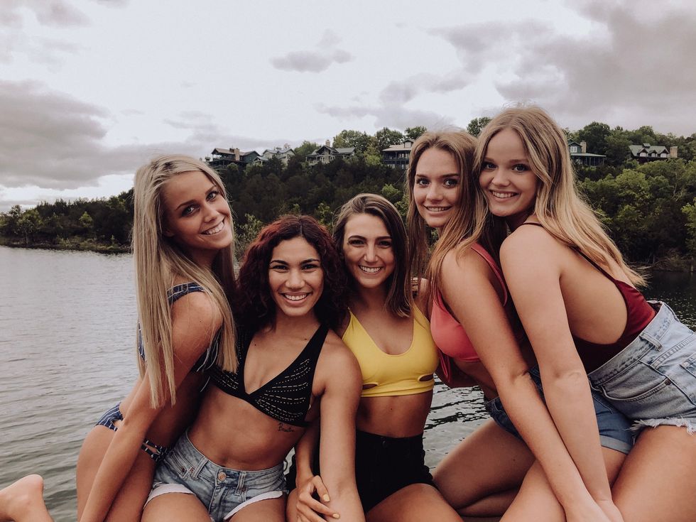 Here's To You, Sophomore Year, And The Memories And Friends You Brought Me