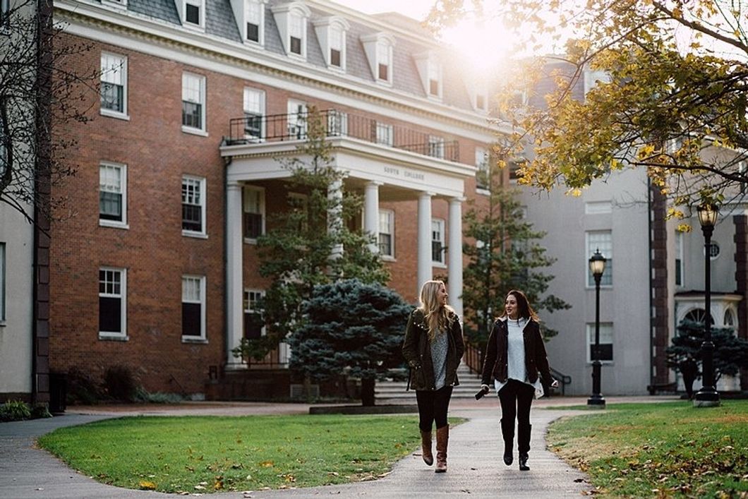 5 Major Adjustments When You Come Home From College For The Summer