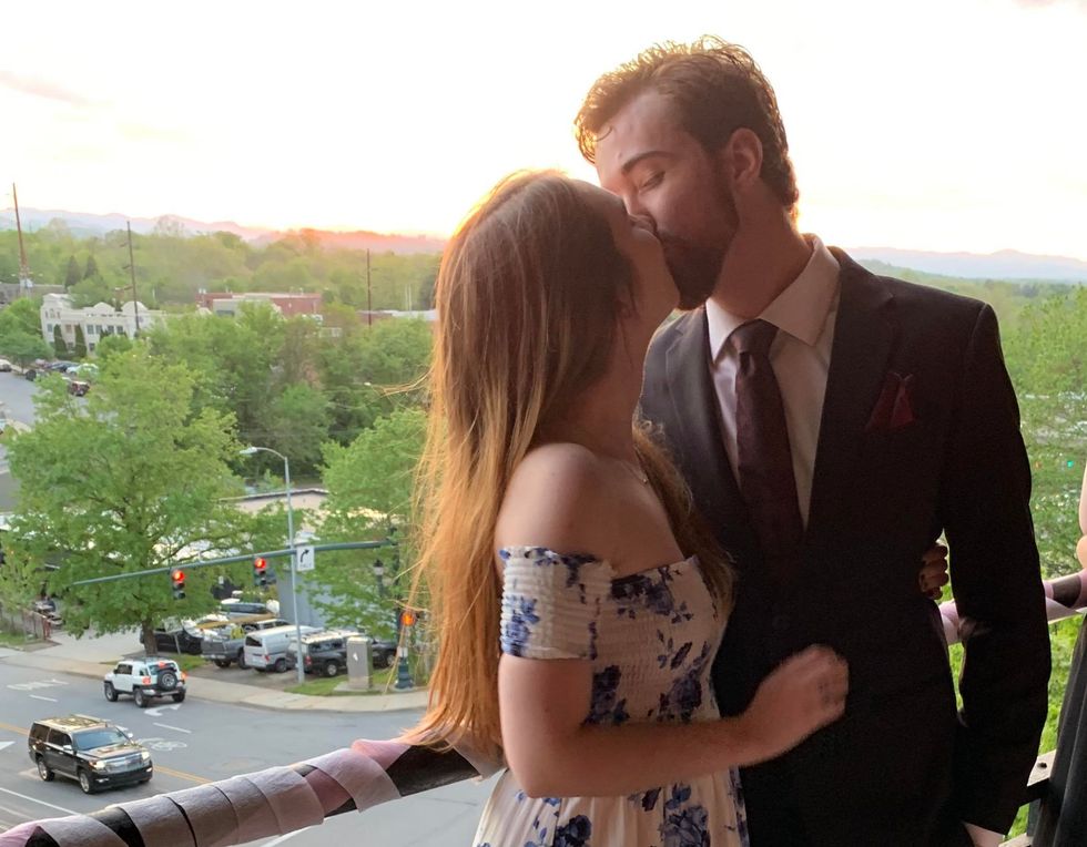 Long Distance Relationships Suck