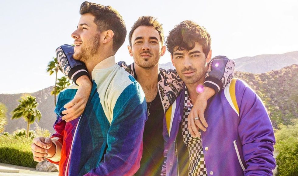 10 Jonas Brother Songs That Complete The Perfect 2008 Nostalgia Playlist