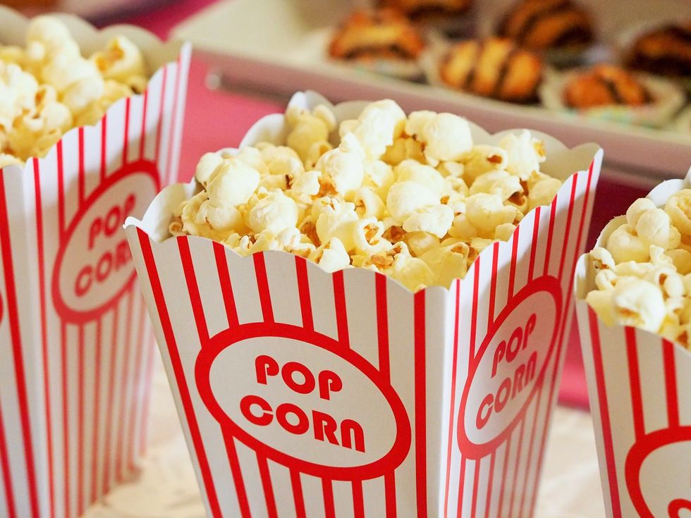 9 Comfort Movies For The PERFECT Night In