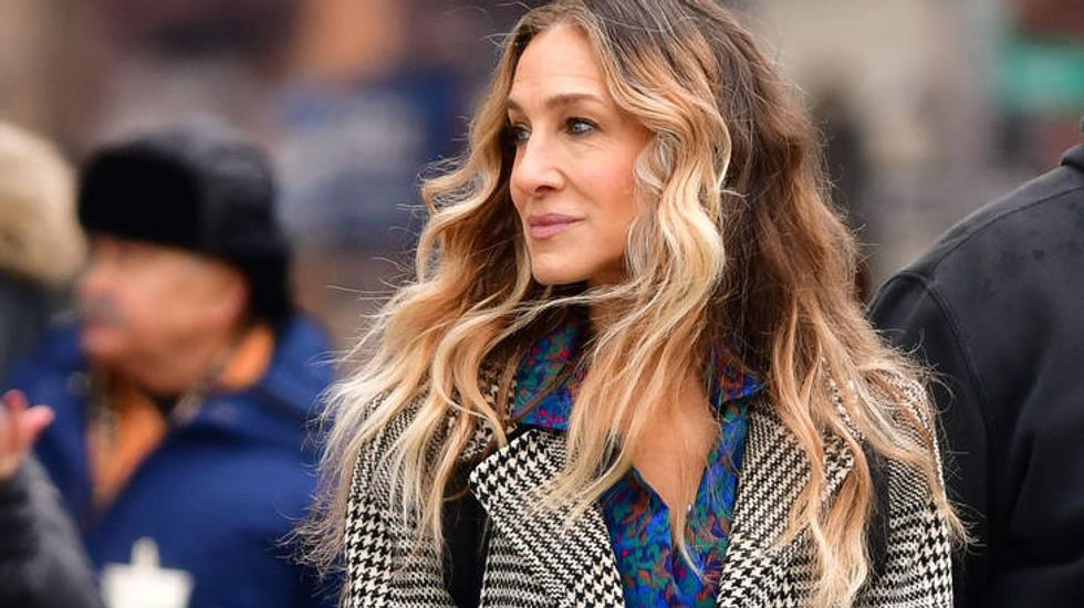10 Carrie Bradshaw Quotes We All Need in our Lives