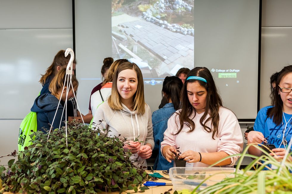 10 Things That I Totally Now Regret About My Freshman Year Of College