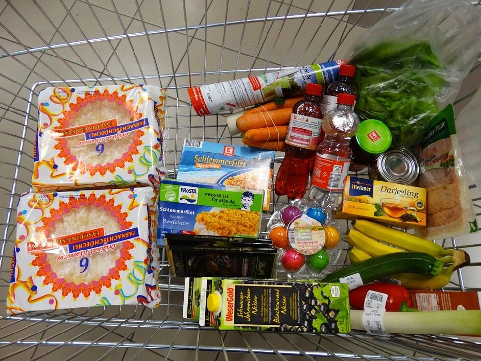 4 Reasons You Need To Grocery Shop Twice A Week