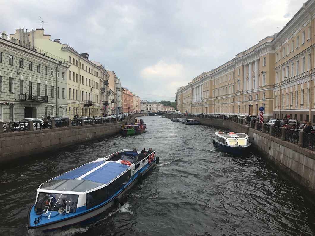 4 Reasons Why You Should Visit Saint Petersburg, Russia for Vacation