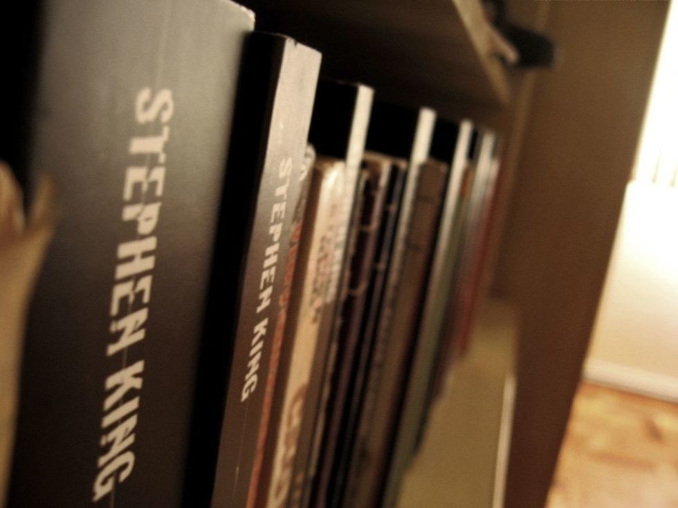 I Read My First Stephen King Novel, And Let's Just Say I'll Be Sleeping With The Lights On For A While