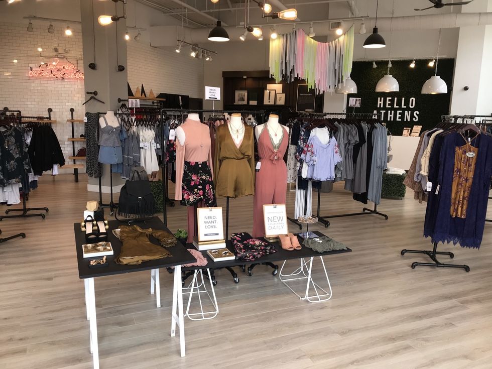 5 Stores Essential To Stepping Up Your Summer Look