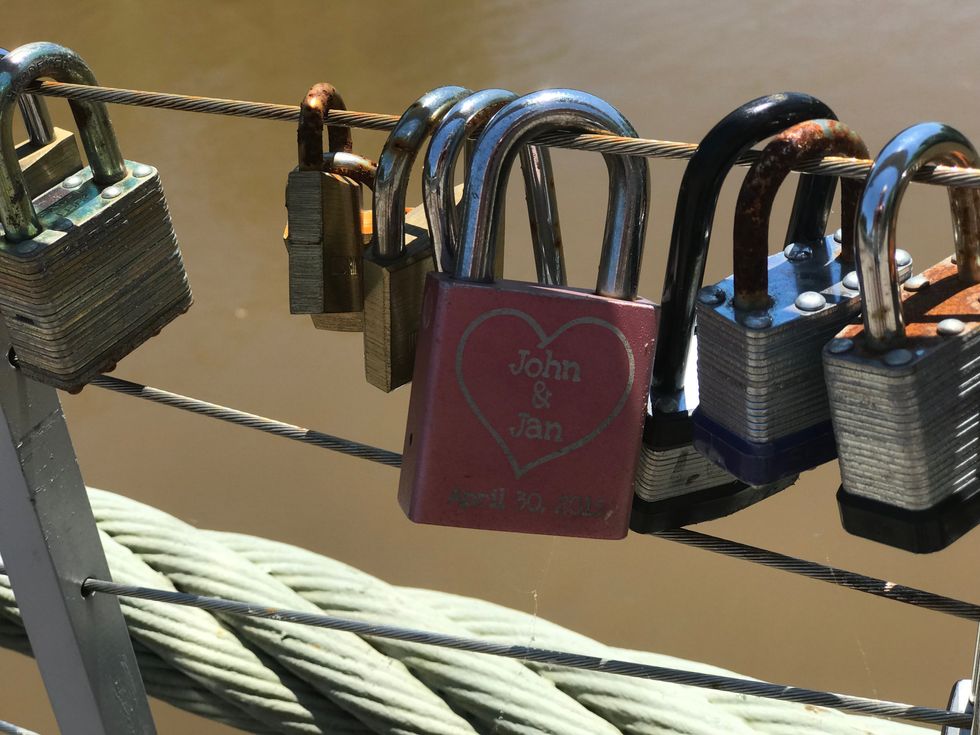 How Happiness In A Relationship Is So Important