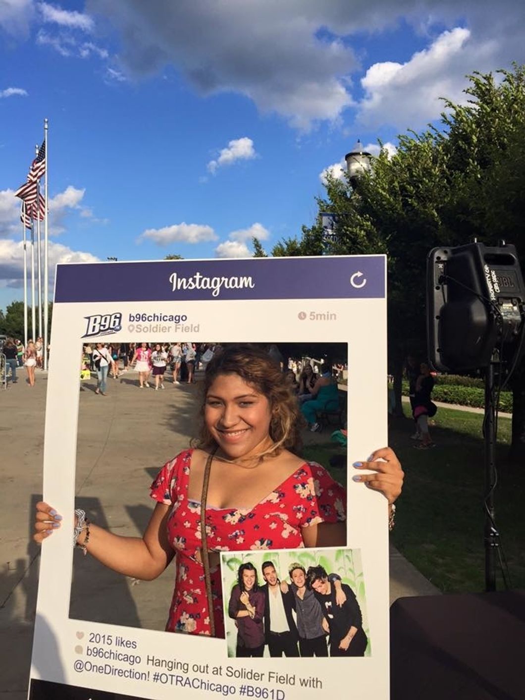 The Stages Every Fangirl Goes Through Before She's 110% Obsessed