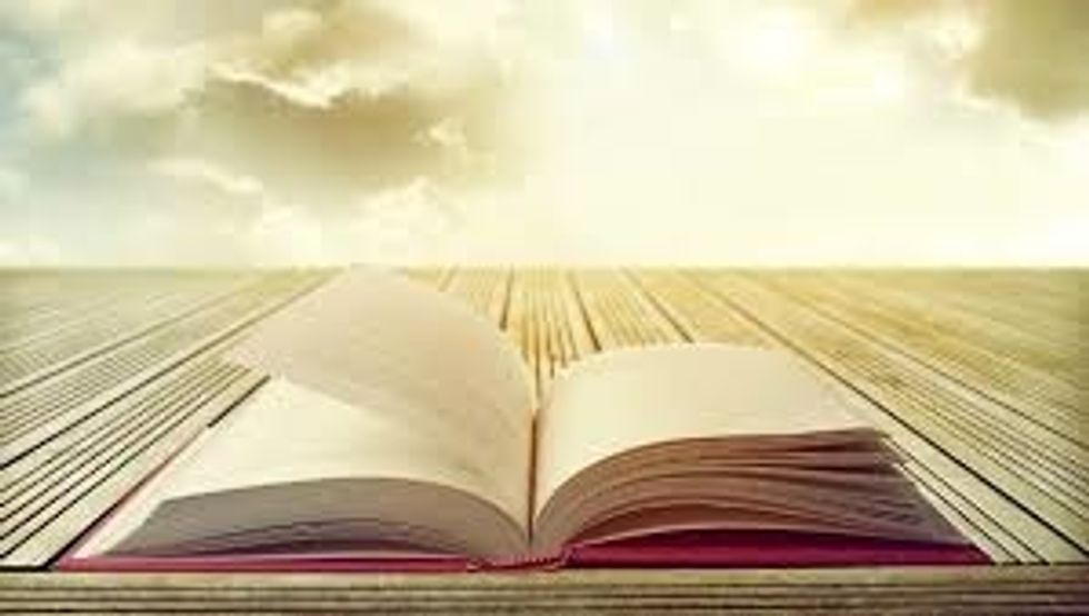 Start Reading Spiritual Books for Healthy Soul and Mental Peace