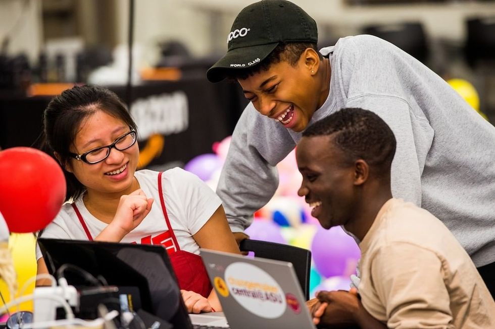 What I Wish I Was Told My Freshman Year Of College