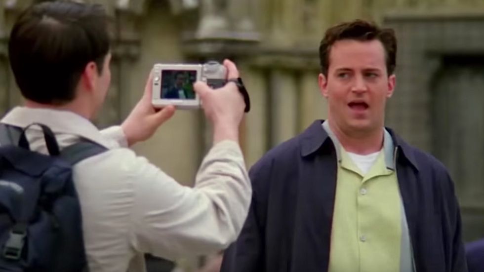 21 Signs Chandler Bing Is Your Spirit Animal
