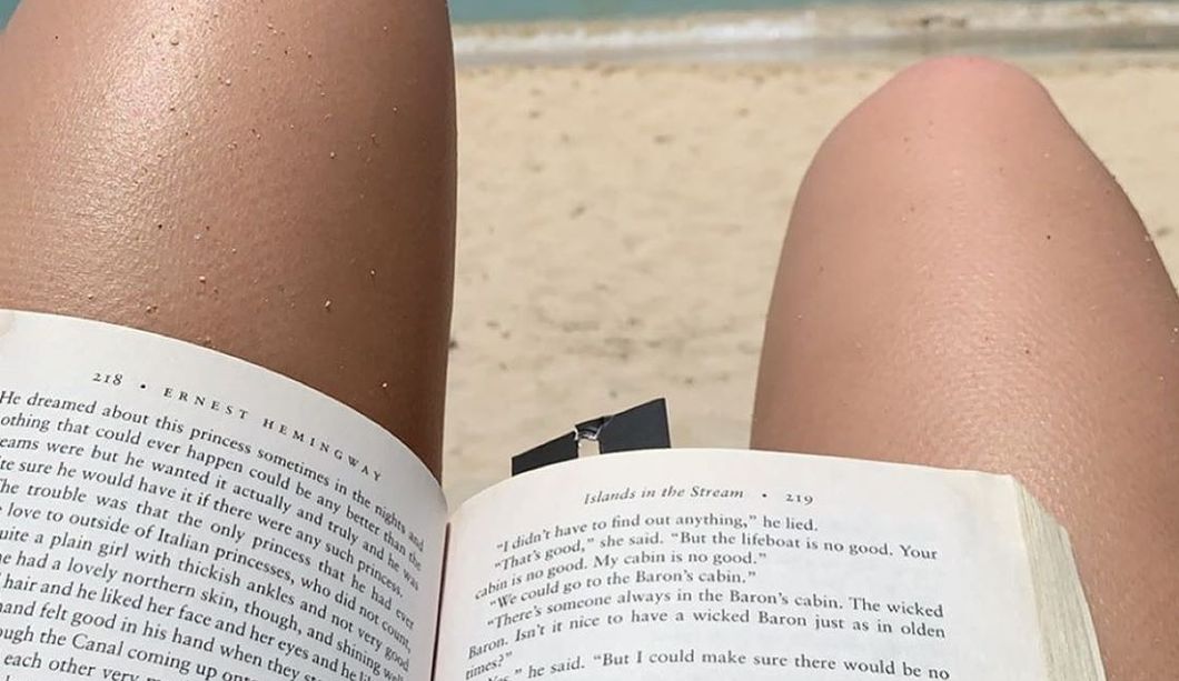 10 Best Beach Reads Everyone Should Take A Look At This Summer